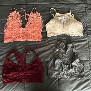 4 Bralettes Medium/Small Bundle, Peach Love, Adore Me, Aerie